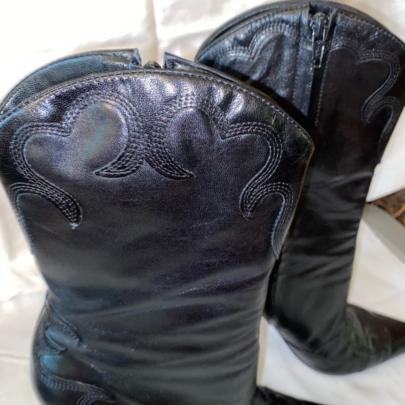 BCBGirls Boots - Picture 5 of 9